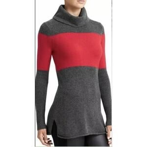 Athleta Turtleneck 100% Cashmere Chalet Sweater Women Sz Medium Gray Red Skiing